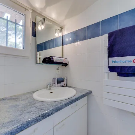 Holiday Les Parcs De Gassin-9 By Interhome Holiday home *